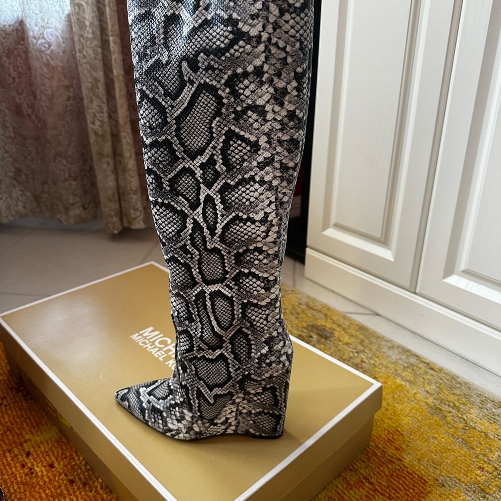 Michael Kors Black and White Snake Print Women's Boots